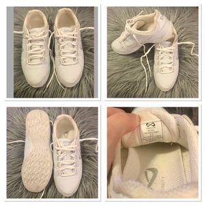 Gently used nfinity rival cheer shoes.